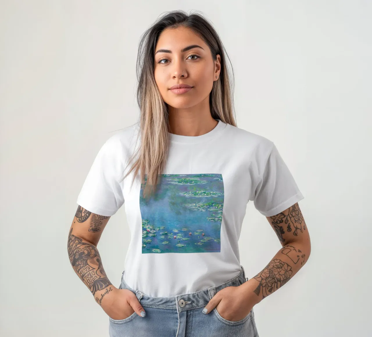 Ninfee (1840-1926) di Claude Monet t-shirt da Classic Art Prints