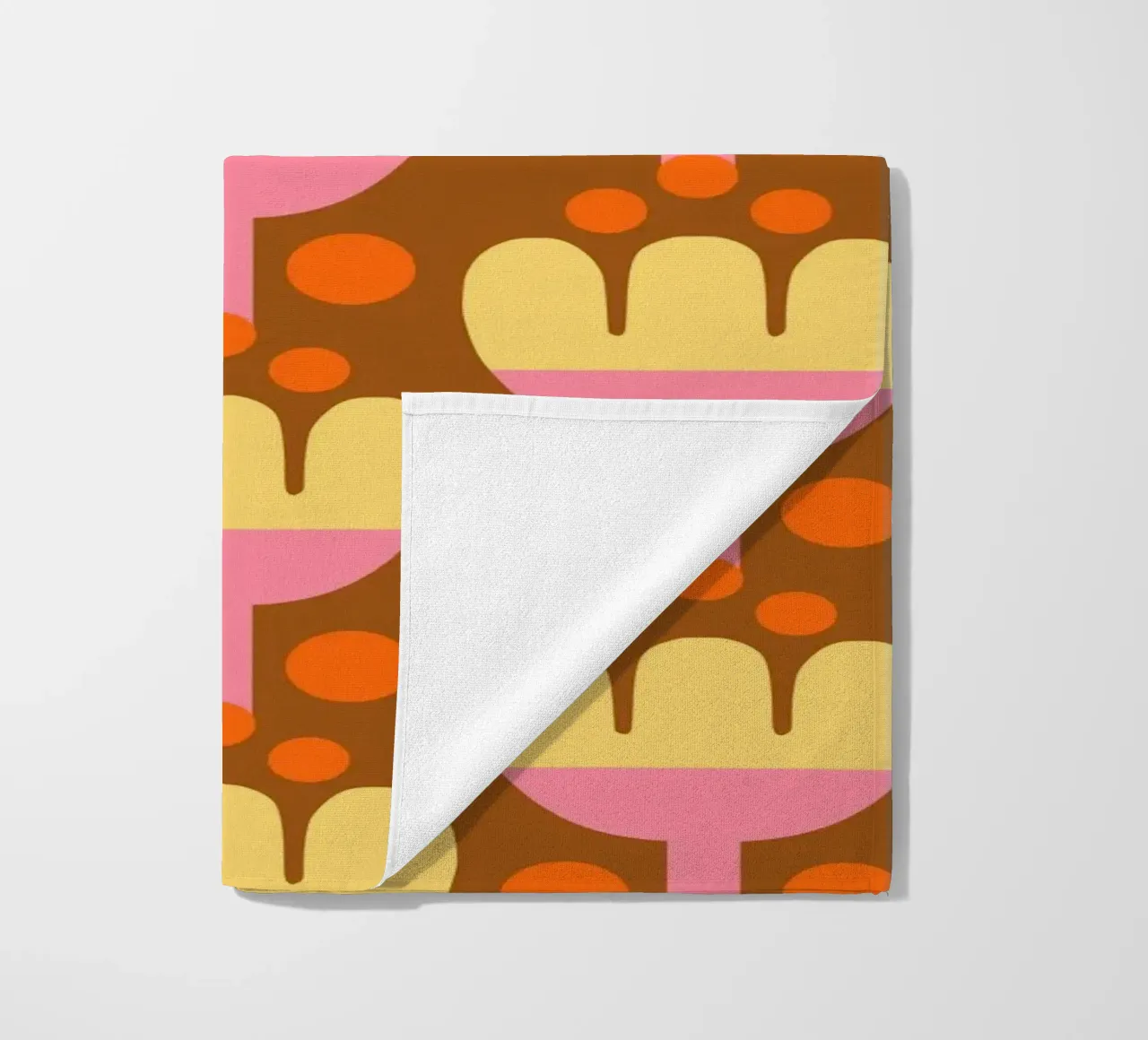 beet beach towel by fummelhummel