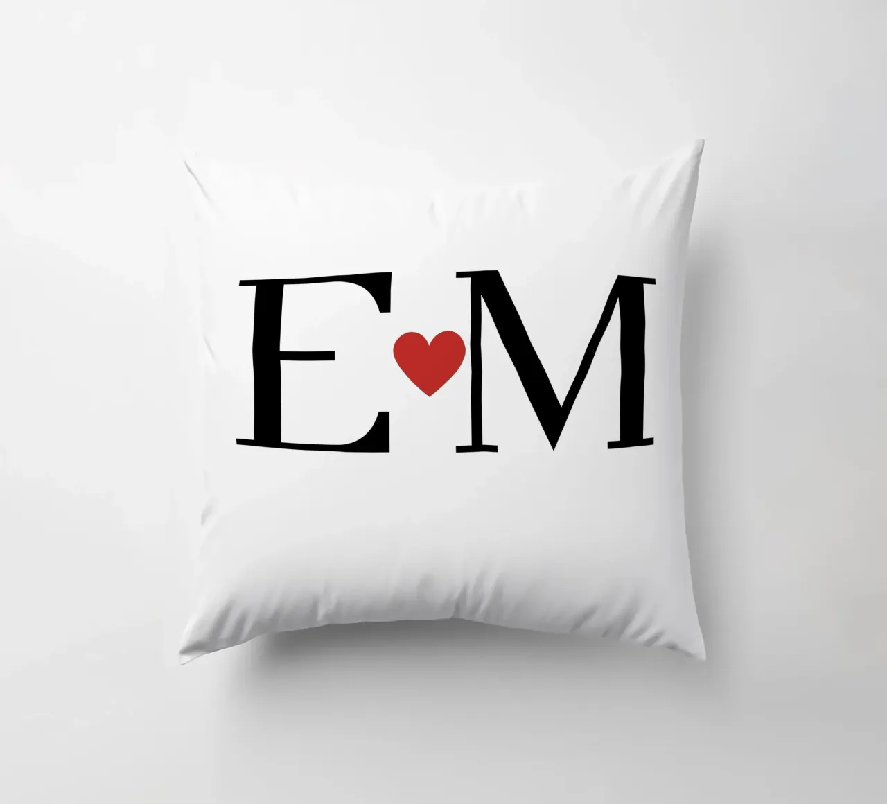 E M - Iniziali d'amore personalizzate cuscino da StrindesignStudio