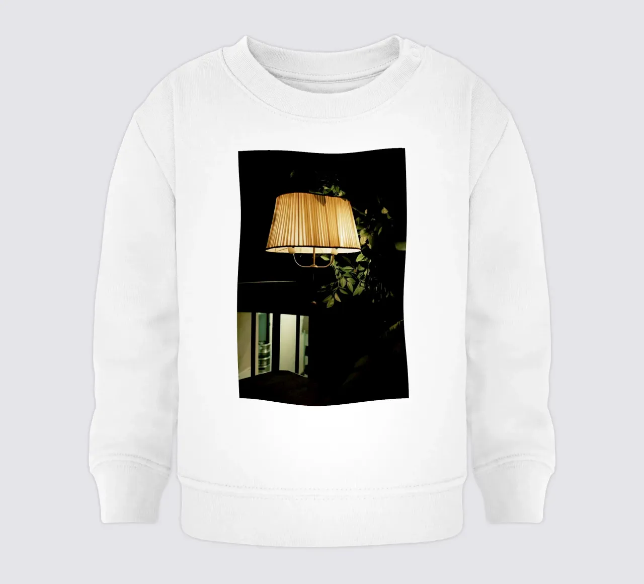 Lamp In The Cafe Baby Sweatshirt von Sebastian Hilgetag