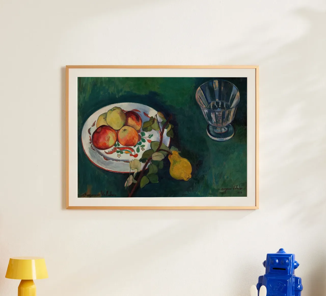 Valadon Stillleben Obst & Glas - Postimpressionistische Kunst Poster mit Kunststoffrahmen von ClubArt