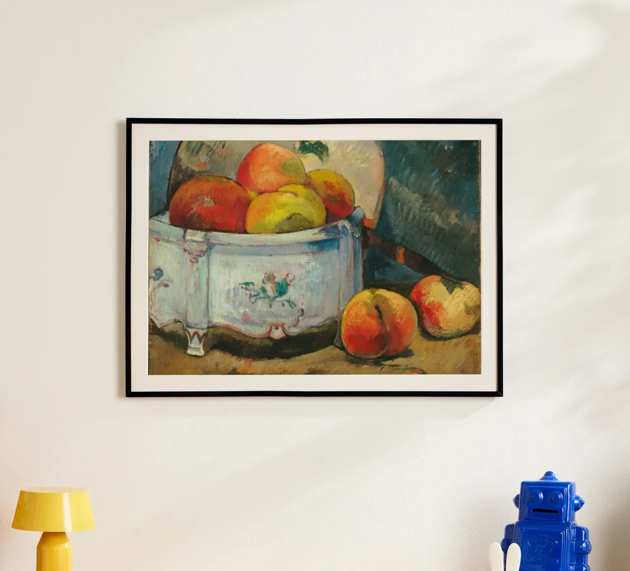 Obstschale mit Stillleben - strukturierte postimpressionistische Kunst Poster mit Kunststoffrahmen von ClubArt