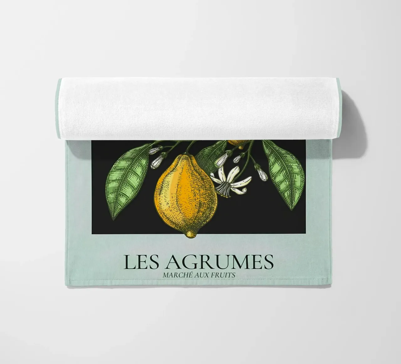 Les Agrumes - Elegante Zitrone Botanical Dark Print Strandtuch von ClubArt