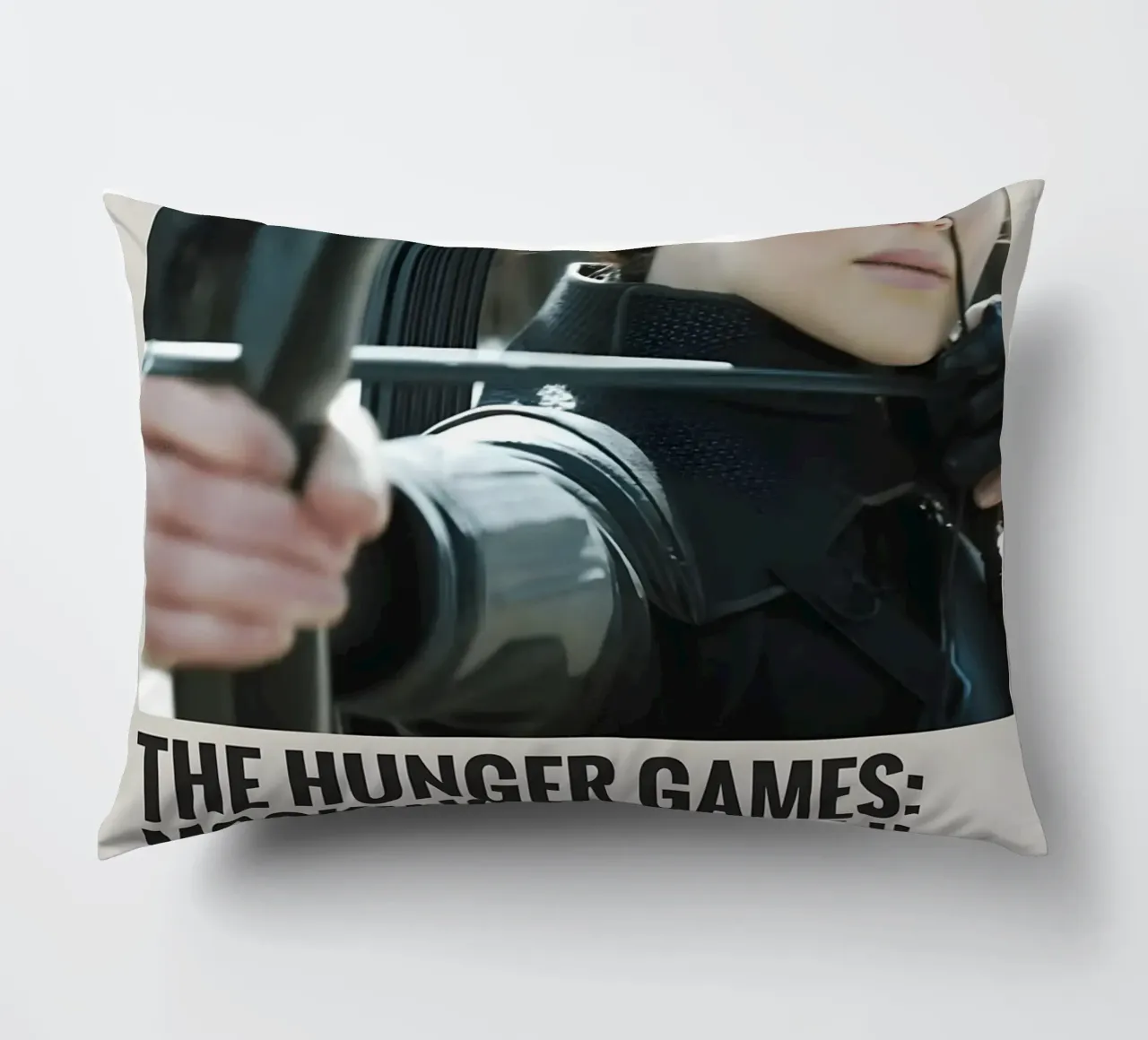 THE HUNGER GAMES MOCKINGJAY PART II 2015 cuscino da MVFminimalist