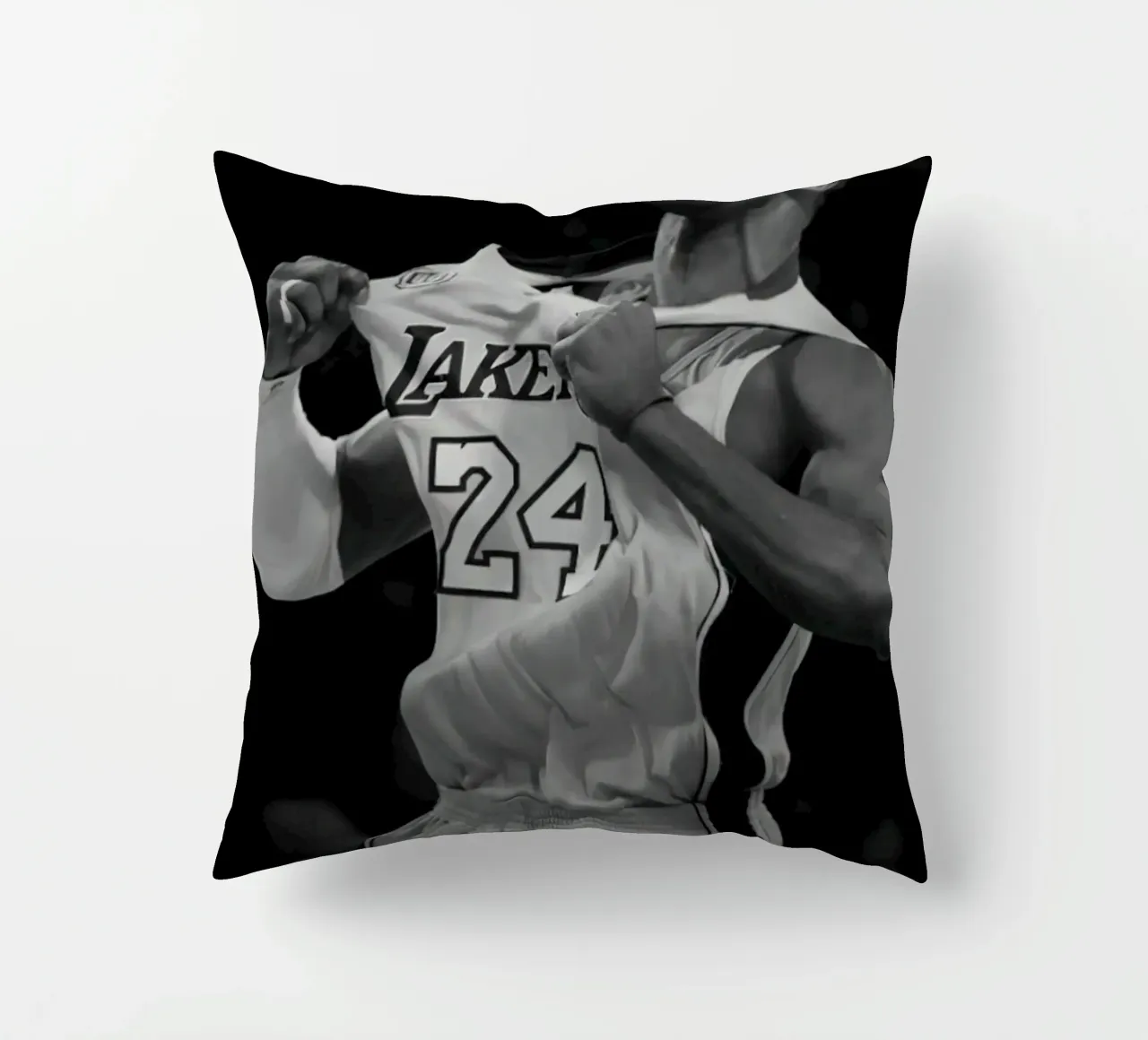 Kobe Bryant 24 in bianco e nero cuscino da maryde shop