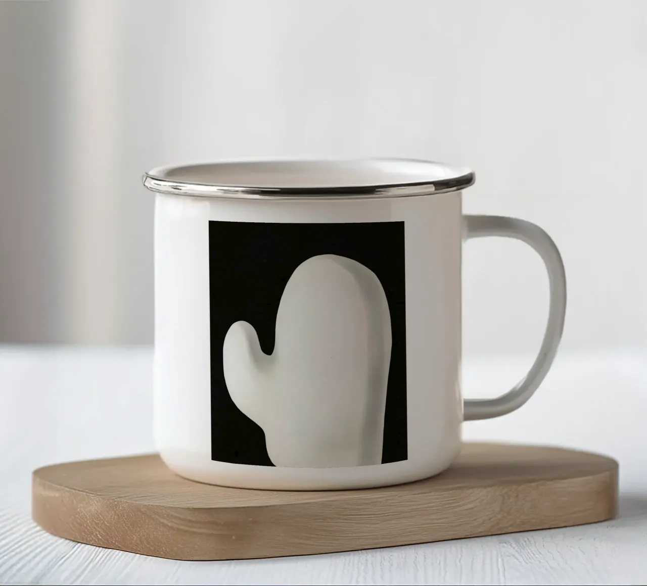 Negative space 04 tazza in smalto da Little Dean