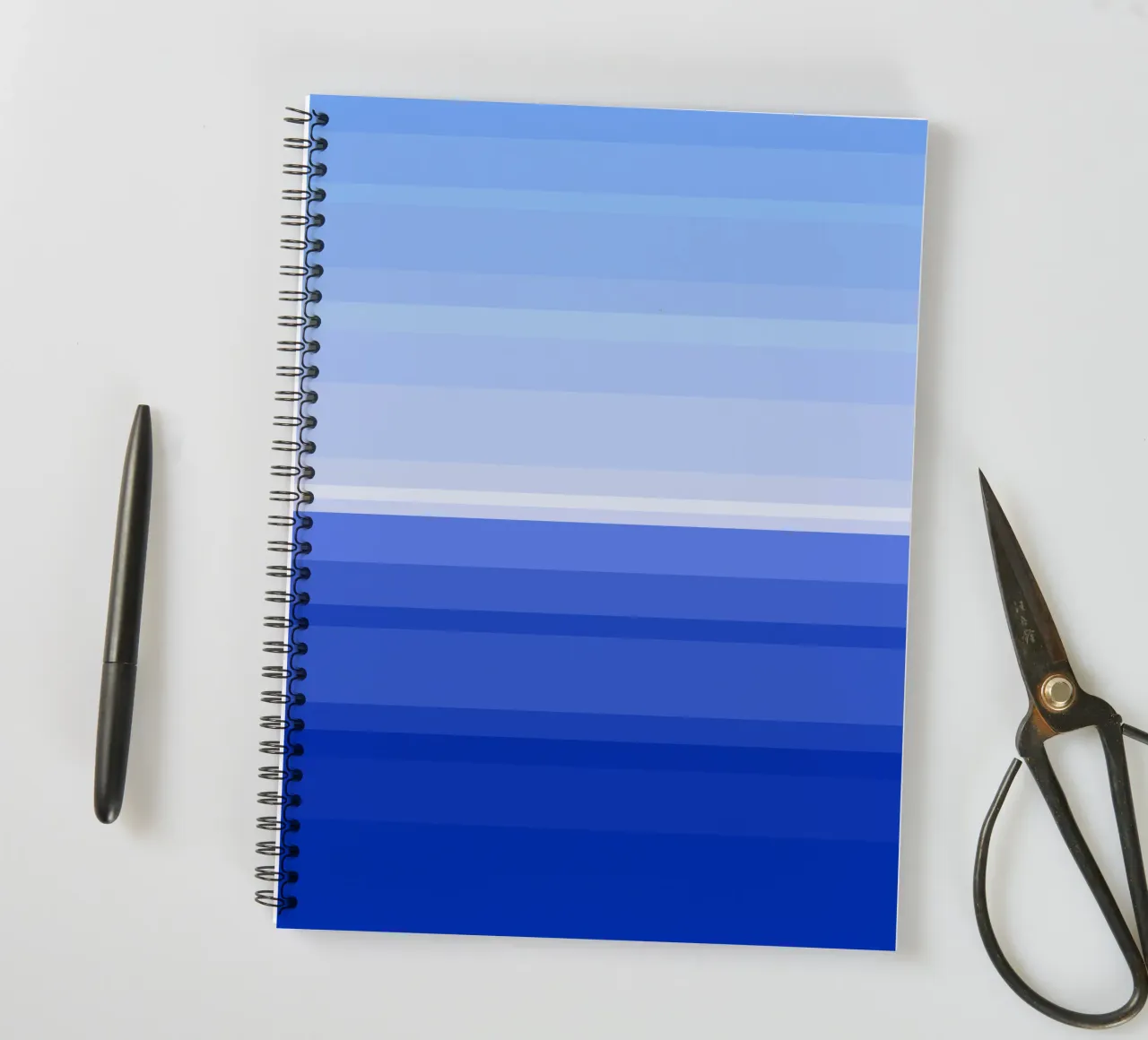 Vue de la mer, graphisme dans les tons bleus carnet à spirale de Lilou Art