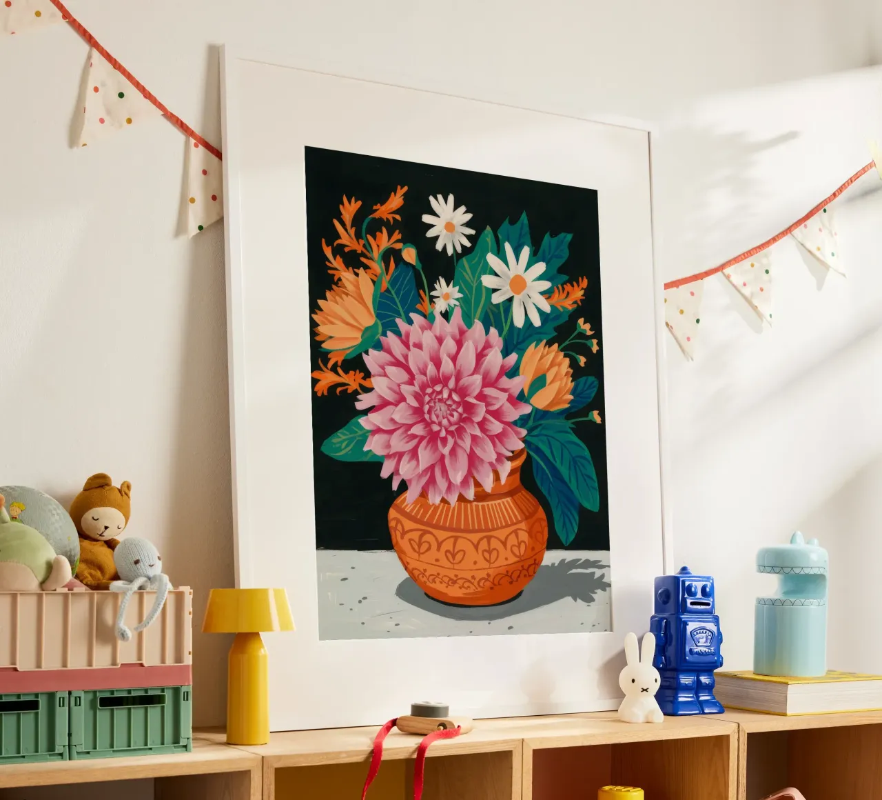 Terracotta Pot Daliahs poster con telaio in plastica da FadeAura