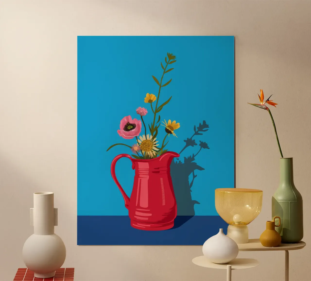 Brocca rossa Fiori blu poster con telaio in legno da Muse Artworks