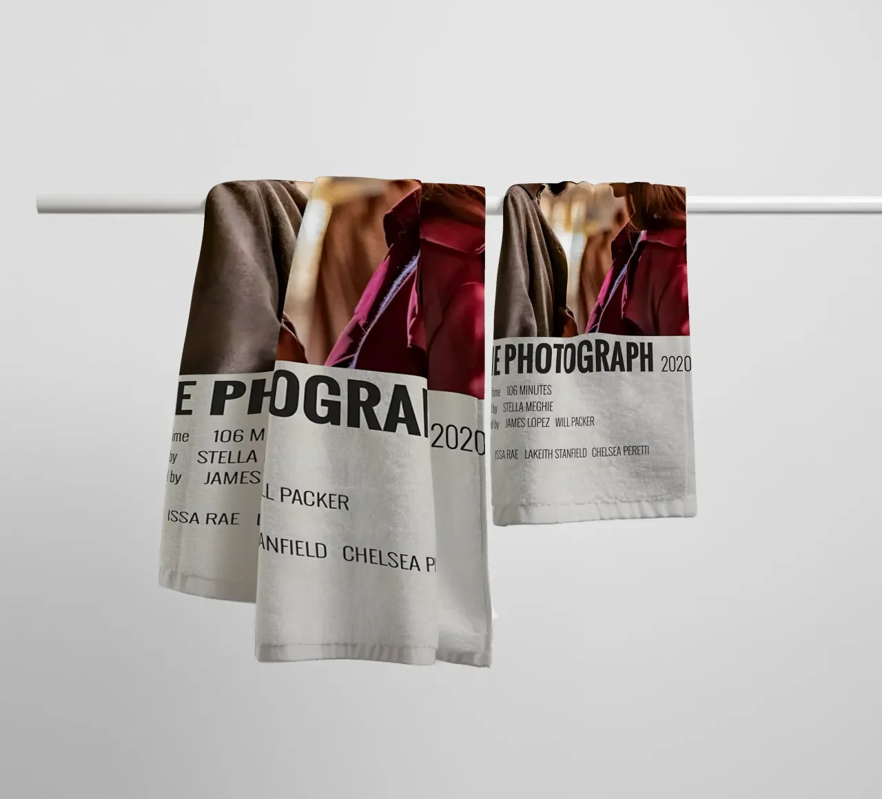 THE PHOTOGRAPH 2020 asciugamano da bagno da MVFminimalist