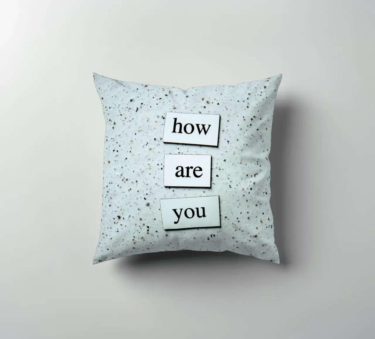 HOW ARE YOU? cuscino da Einfach Uebel