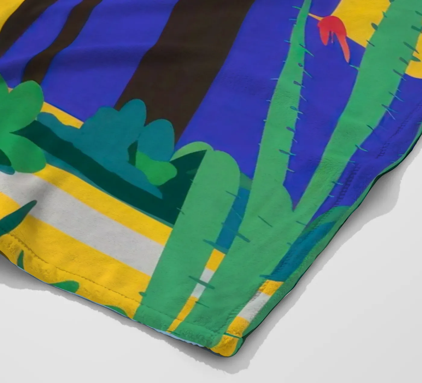 Blaues Gebäude bei Nacht Fleecedecke von Pale Aura