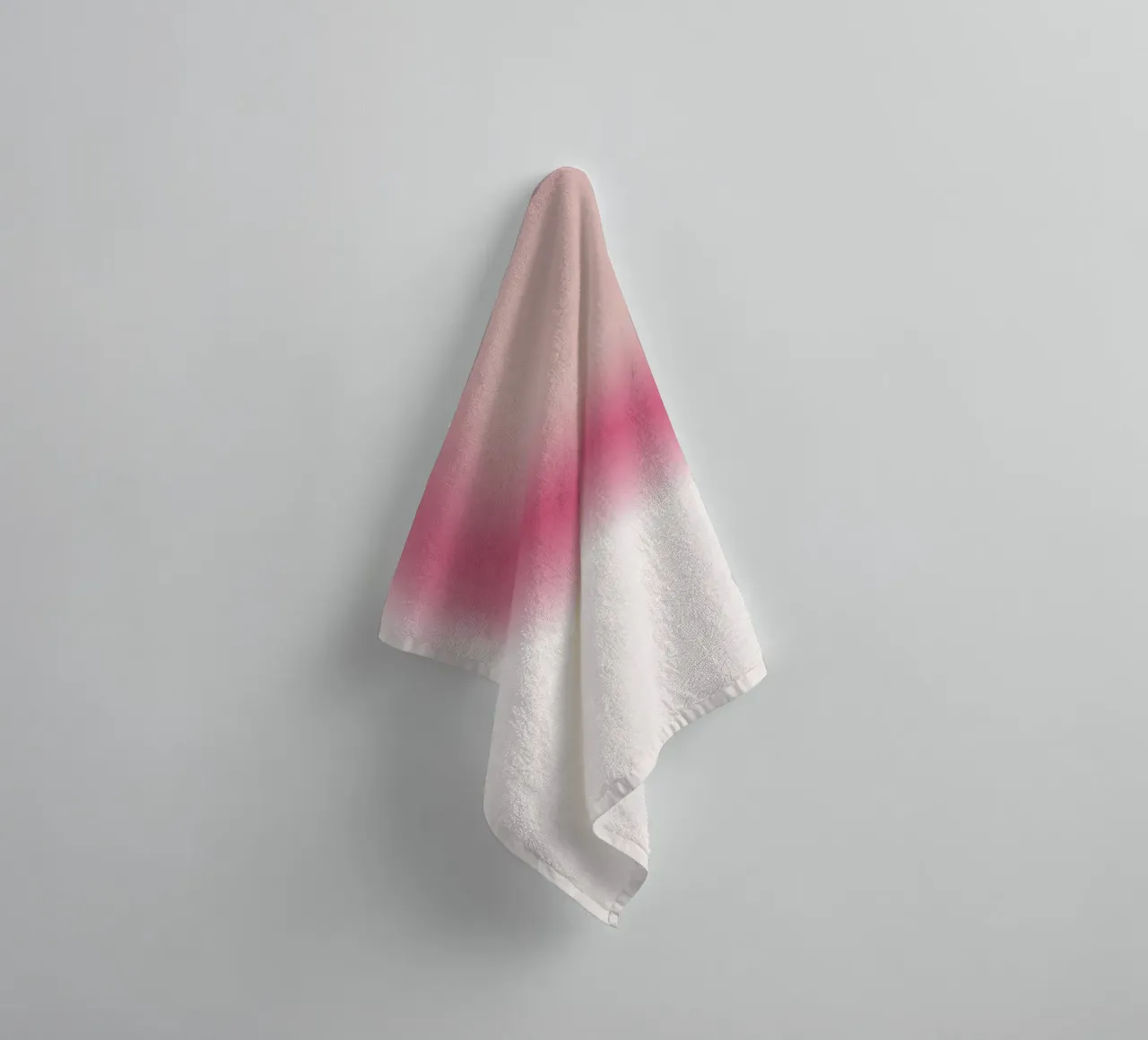 Abstrakt Rosa & Creme Aura Gradient Kunstdruck Handtuch von homdeco