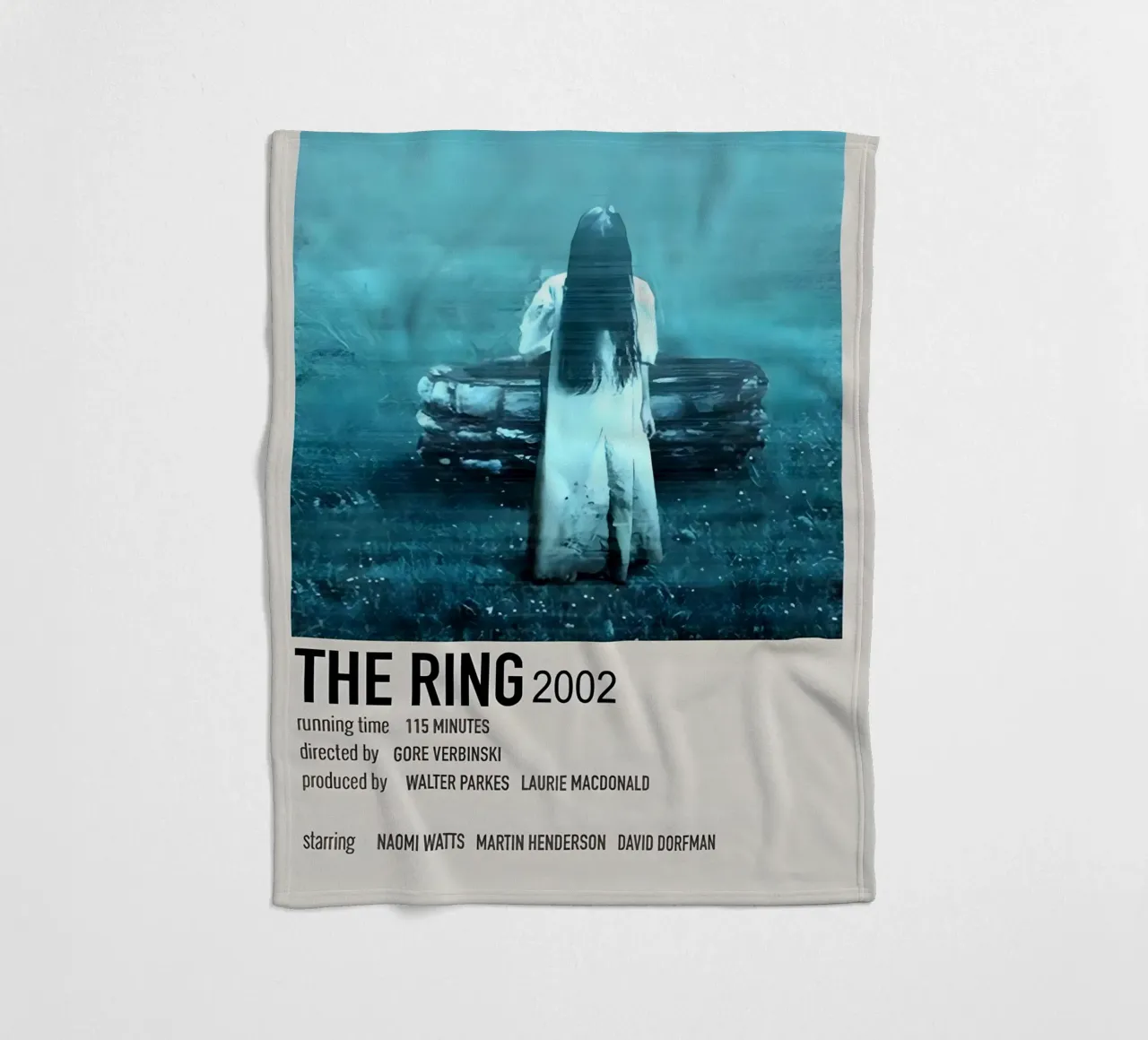 THE RING 2002 Fleecedecke von MVFminimalist