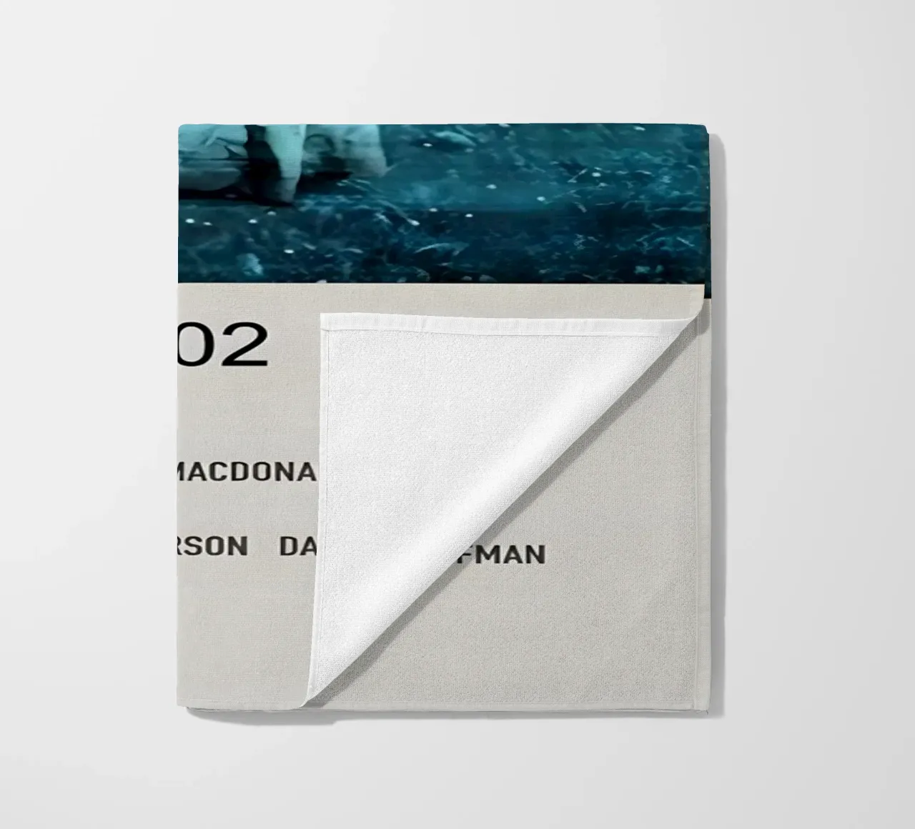 THE RING 2002 telo mare da MVFminimalist