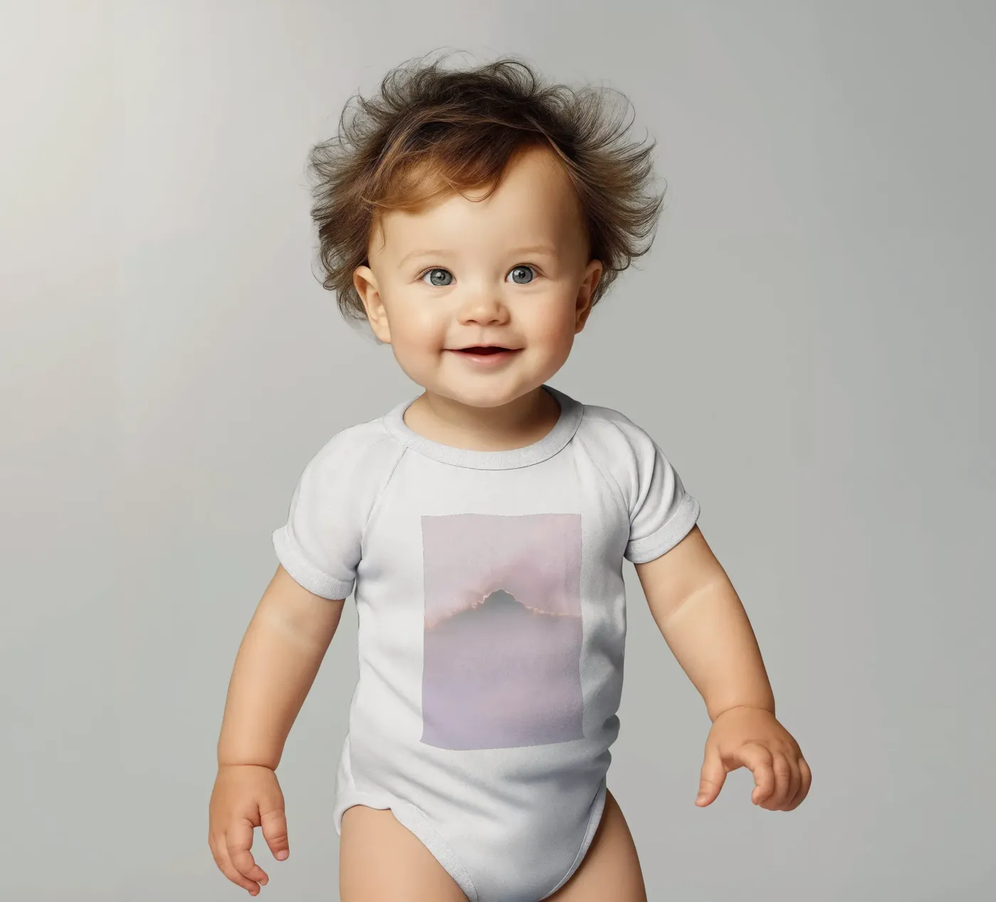 Infinity Cloud short-sleeve baby romper by Sebastian Hilgetag