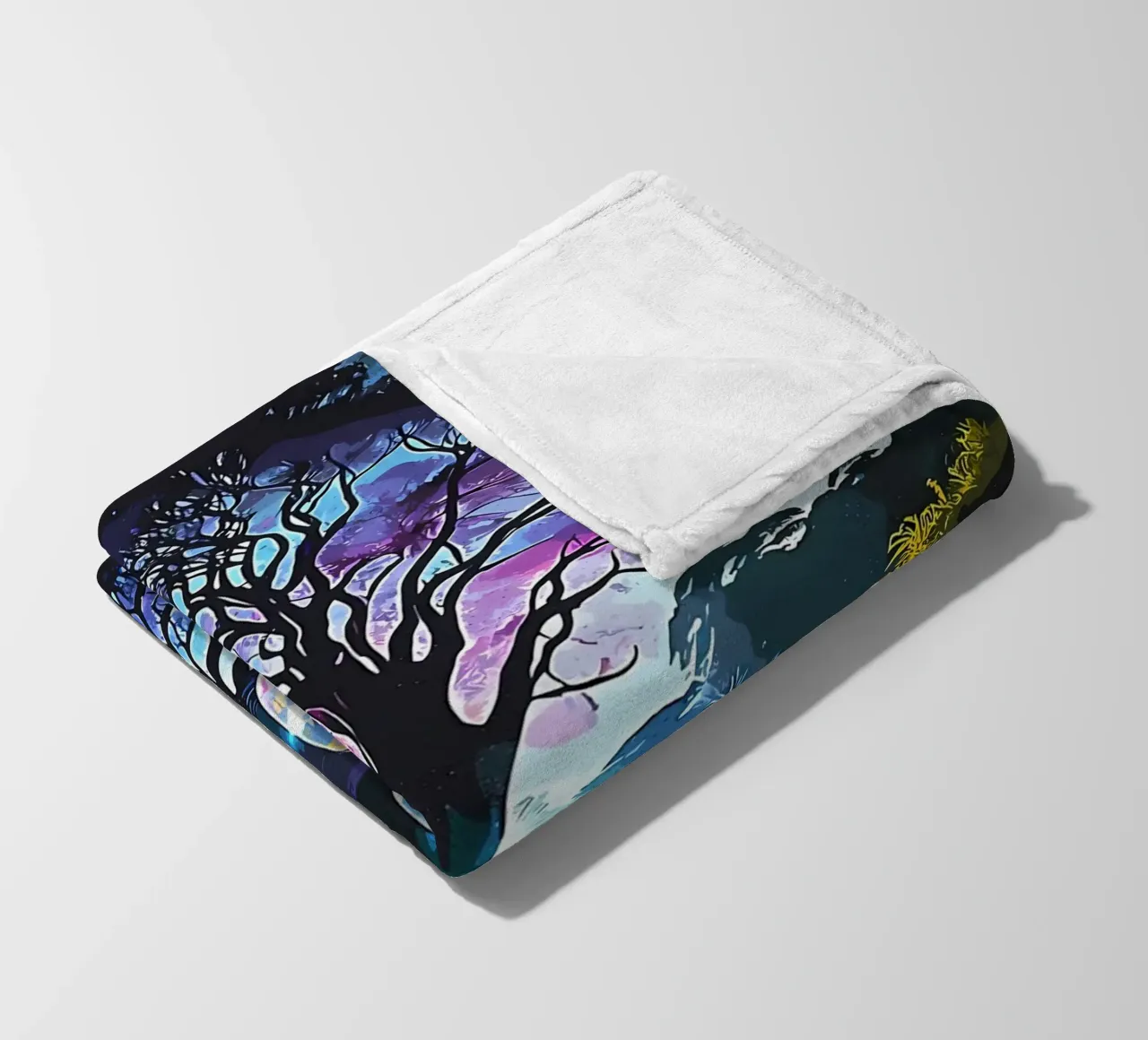albero acqua riflessione coperta in pile da Jennifer R Spyhalski