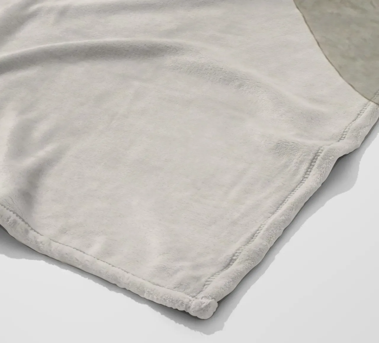 simple abstract gemeotric coperta in pile da vintageshop