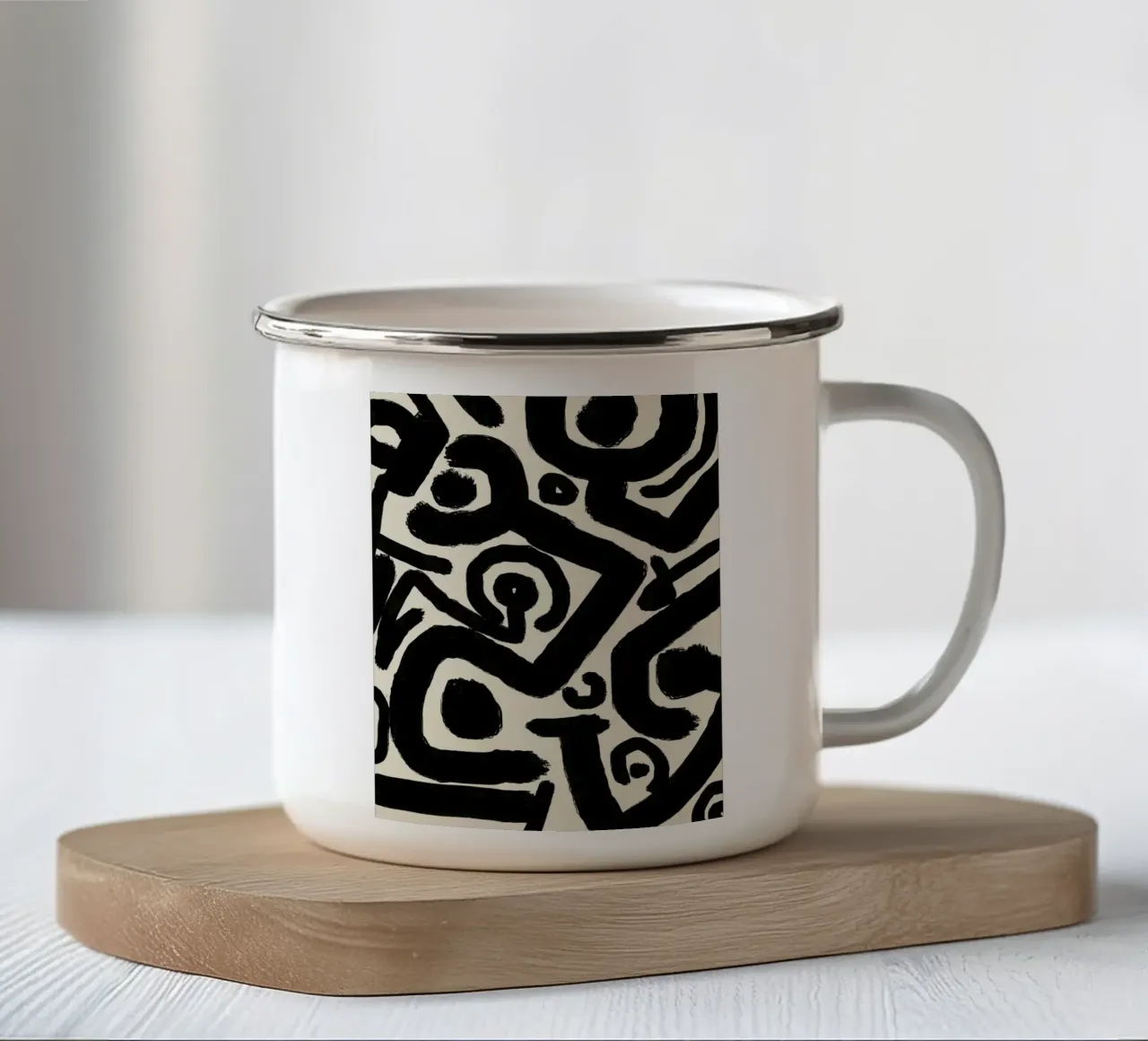 Grassetto nero astratto tazza in smalto da Little Dean