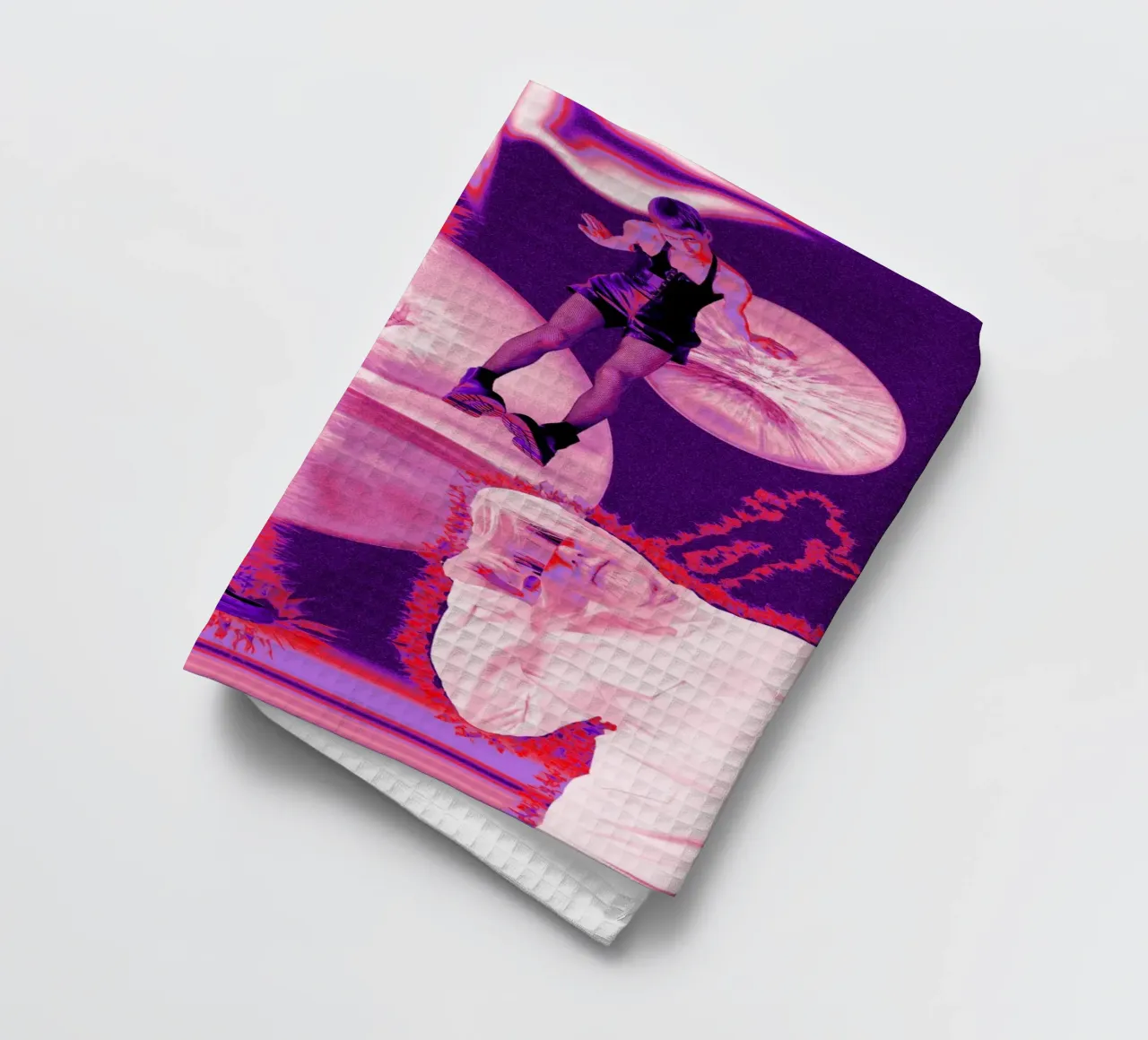 Supersonic Affiche Pop Futuriste Style Rétro Violet et Rose torchon de Sarah Mauriaucourt
