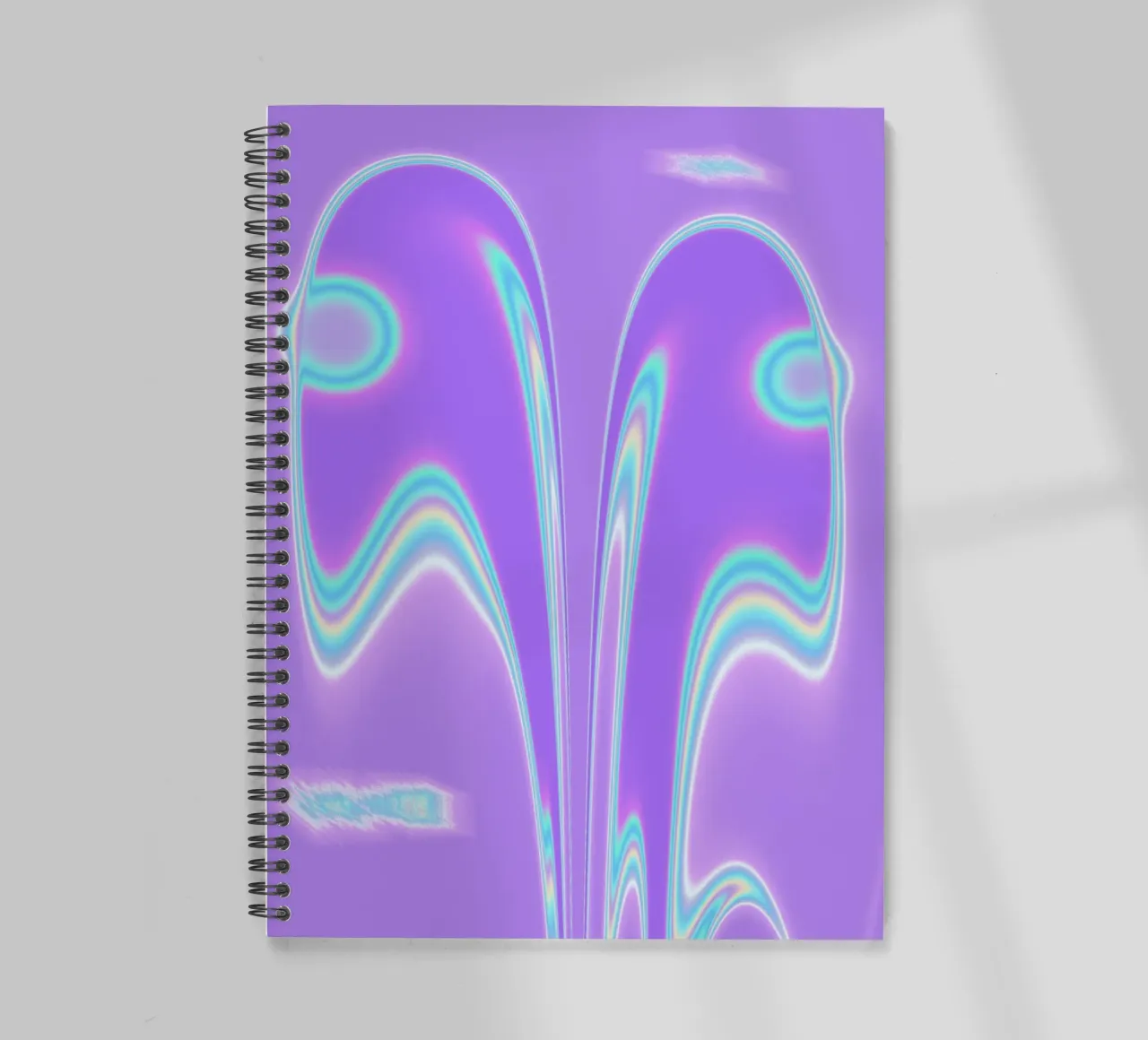 Forme a specchio in una luce iridescente diario ad anelli da Sarah Mauriaucourt