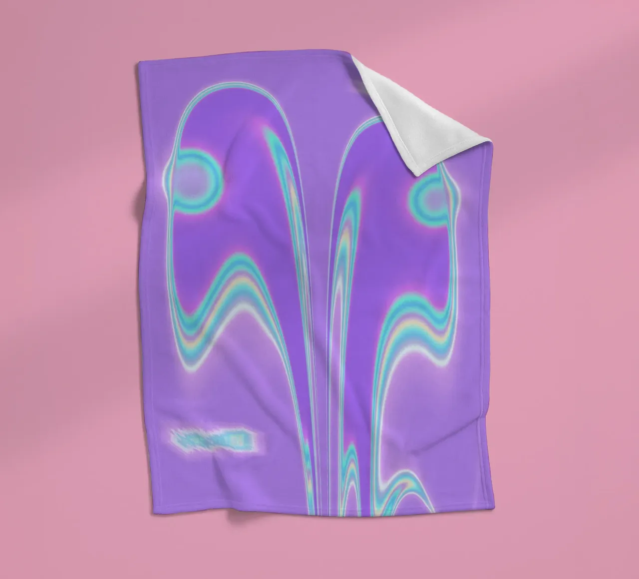 Forme a specchio in una luce iridescente coperta in pile da Sarah Mauriaucourt