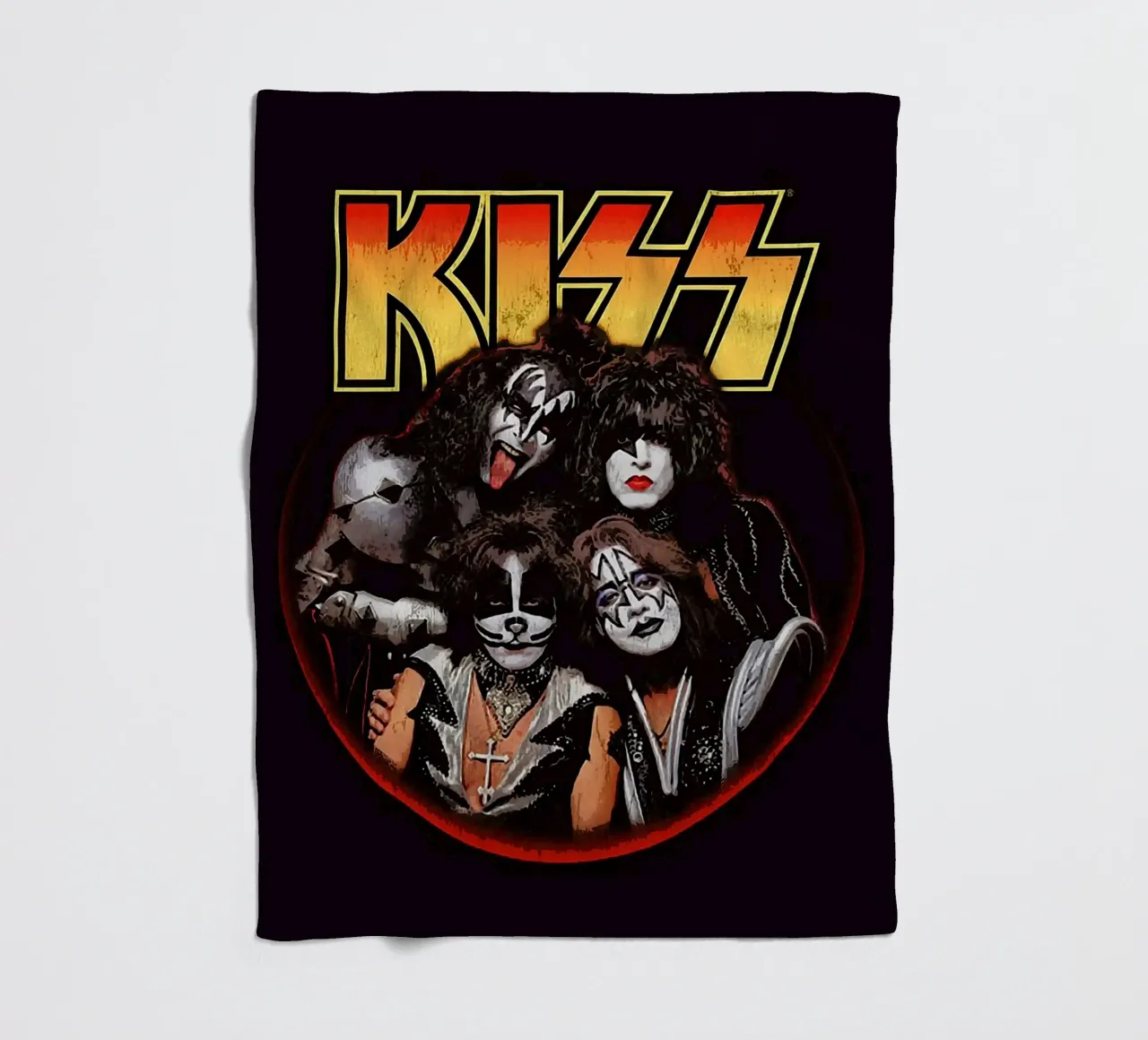 kiss fleece blanket by vanhesling