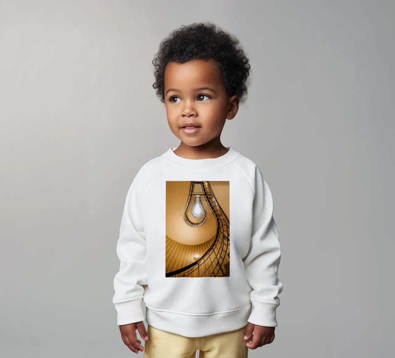 Scala a chiocciola curva a Praga, Repubblica Ceca felpa neonato da Bold and Retro