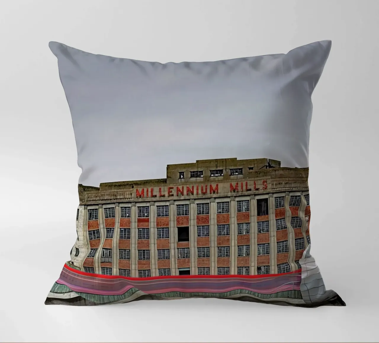 Millenium Mills cuscino da Michael Belhadi