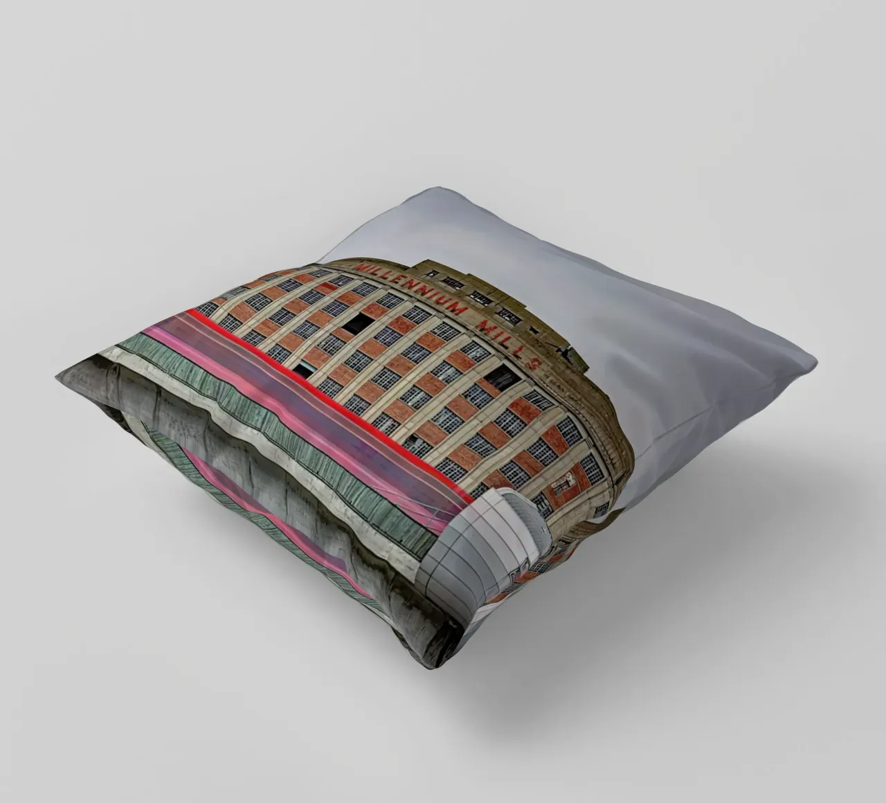 Millenium Mills cuscino da Michael Belhadi