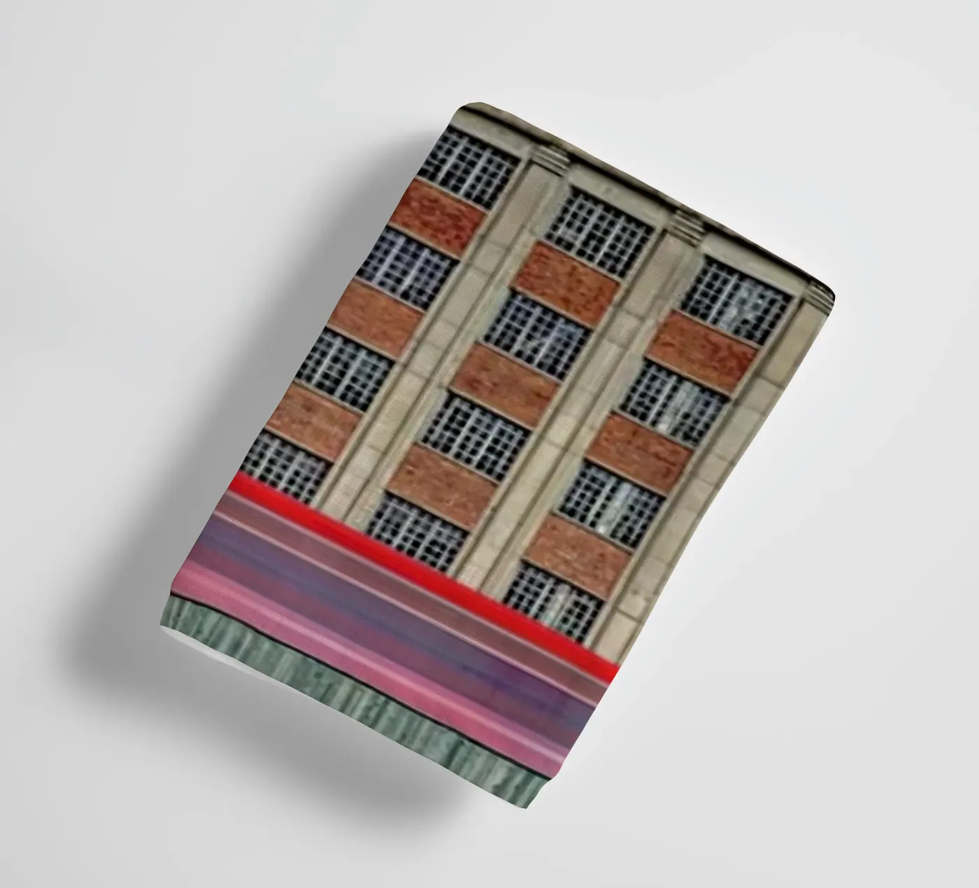 Millenium Mills badhanddoek van Michael Belhadi