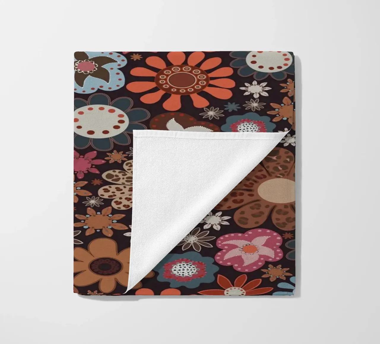 Motivo floreale invernale telo mare da gulsengunel