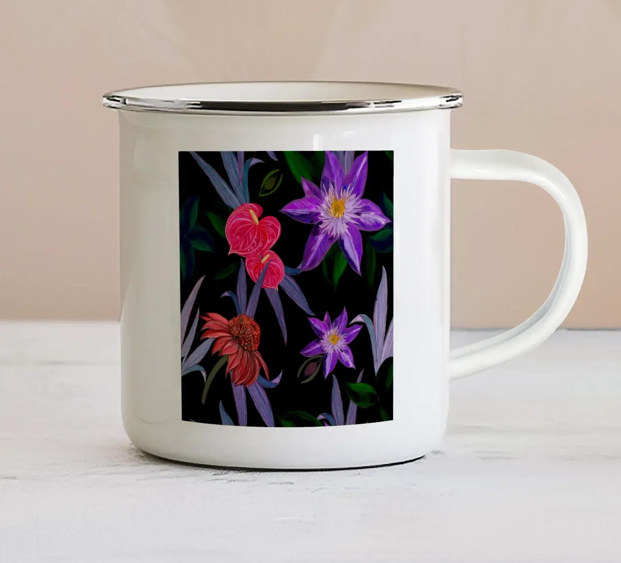 Fiori tropicali nero tazza in smalto da gulsengunel