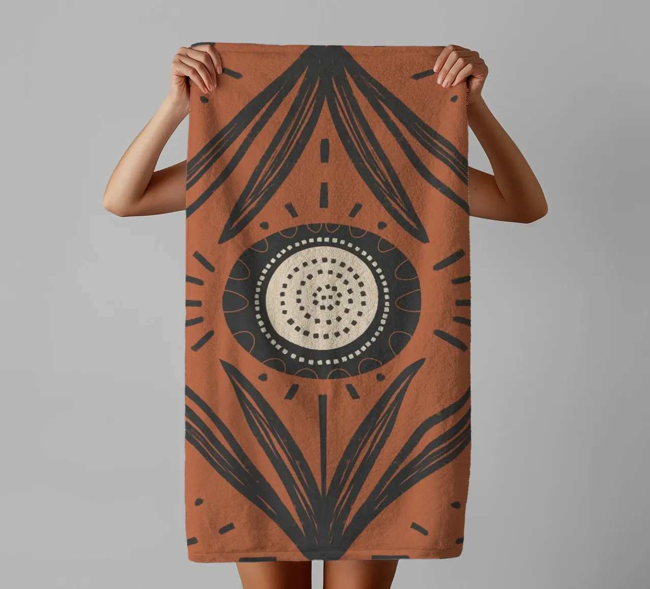 Folk Bloom Radiance - Carbone e terracotta asciugamano da bagno da susanacosta
