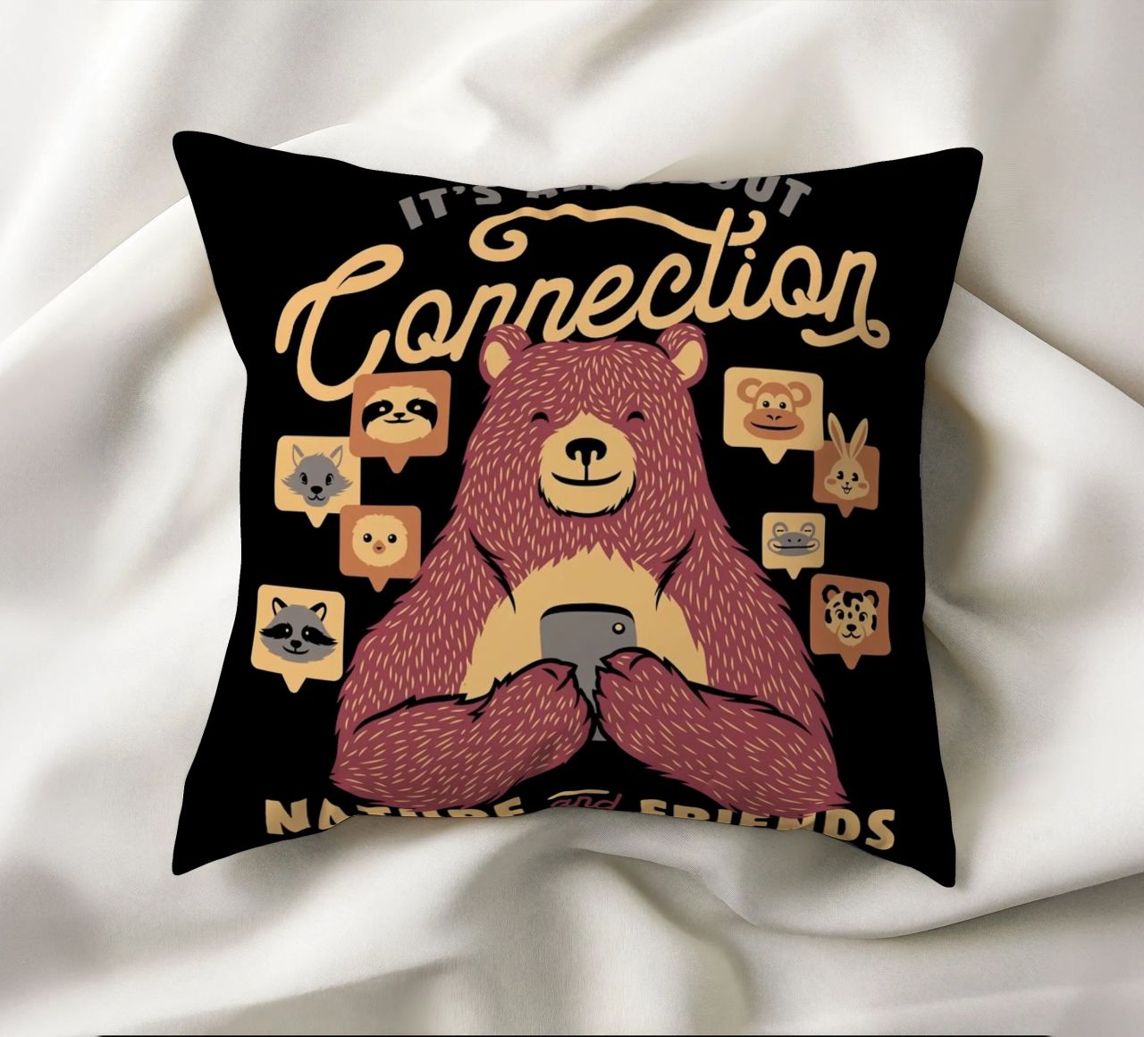 It's All About Connection cuscino da Tobe Fonseca