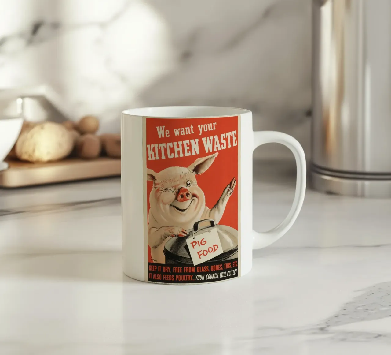"Wir wollen Ihre Küchenabfälle" WWII Schweinefutter Poster Keramik Tasse von ClubArt