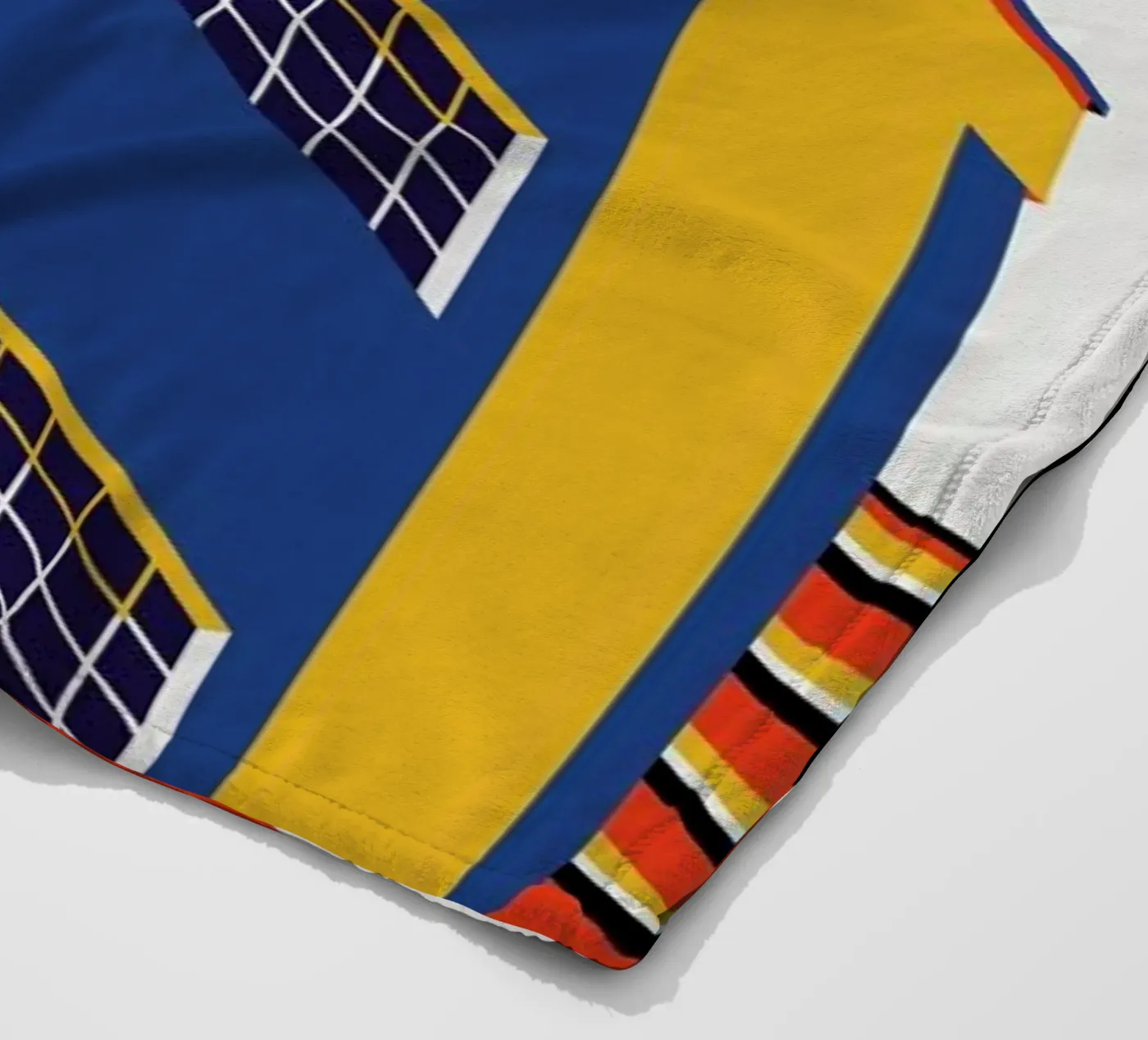 Bauhaus Building coperta in pile da Bo Lundberg