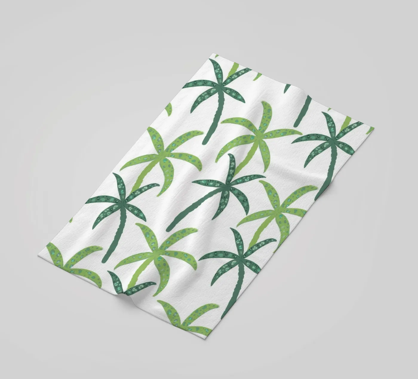 Regenwoud met luipaardpatroon strandhanddoek van gulsengunel