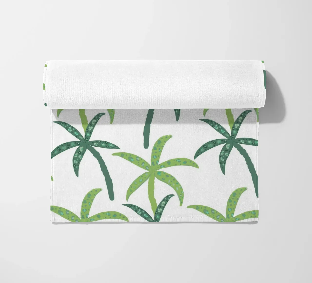 Foresta pluviale con motivo leopardato telo mare da gulsengunel