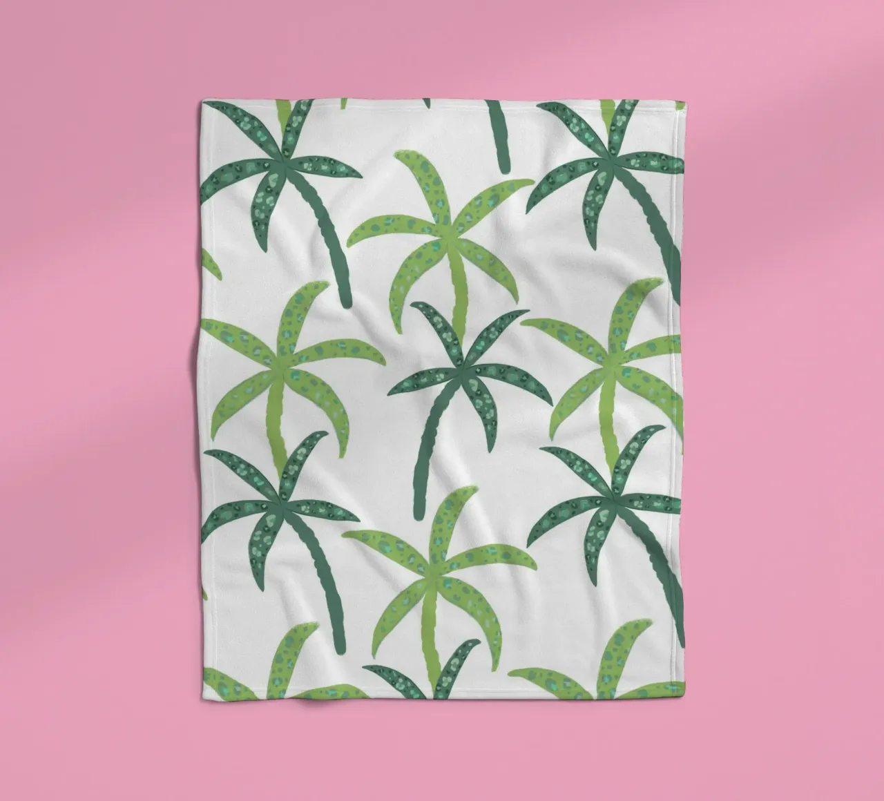 Regenwald mit Leopardenmuster Fleecedecke von gulsengunel