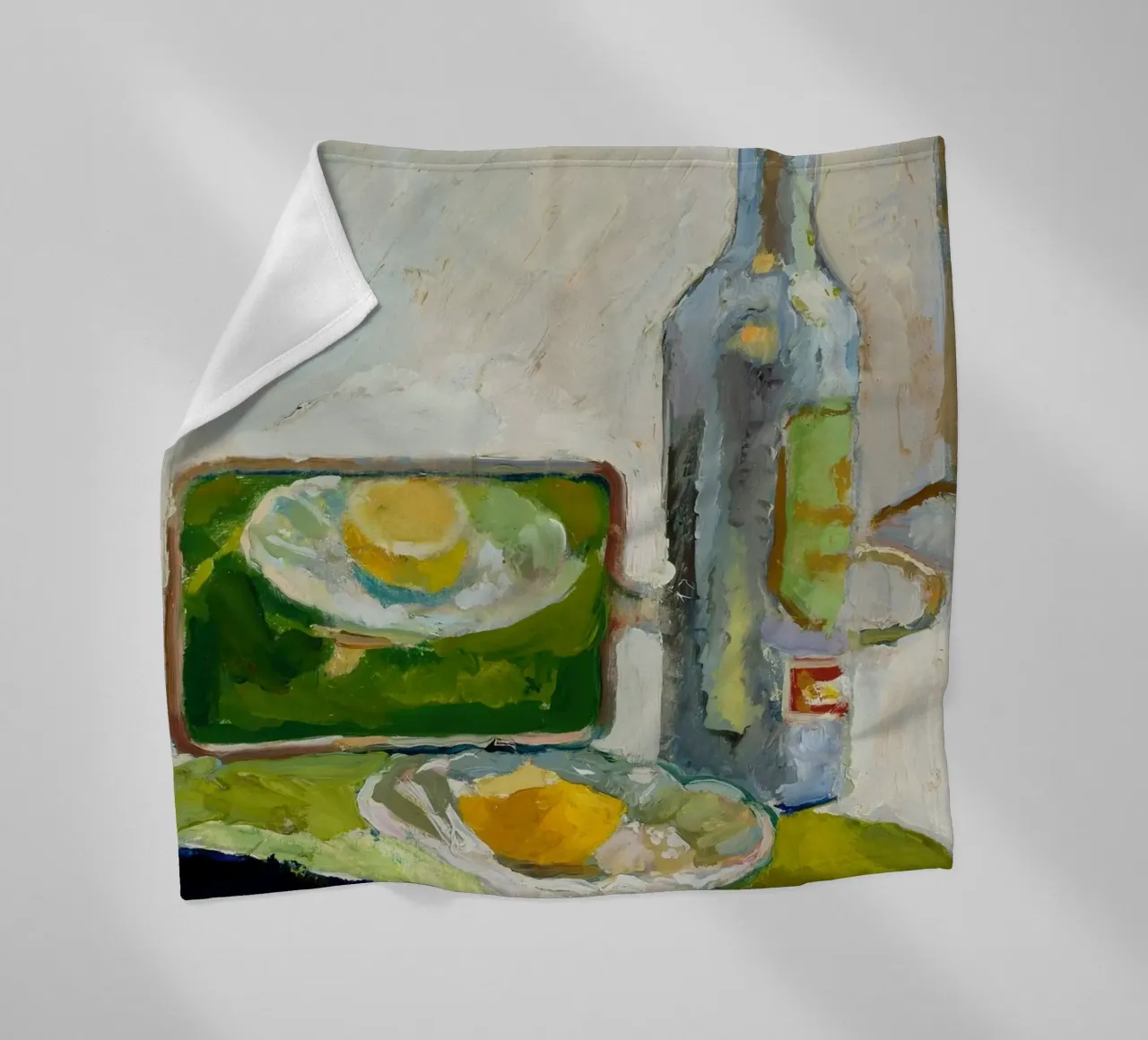 Modernes Stillleben Zitrone & Flasche - Texturierter Kunstdruck Fleecedecke von ClubArt