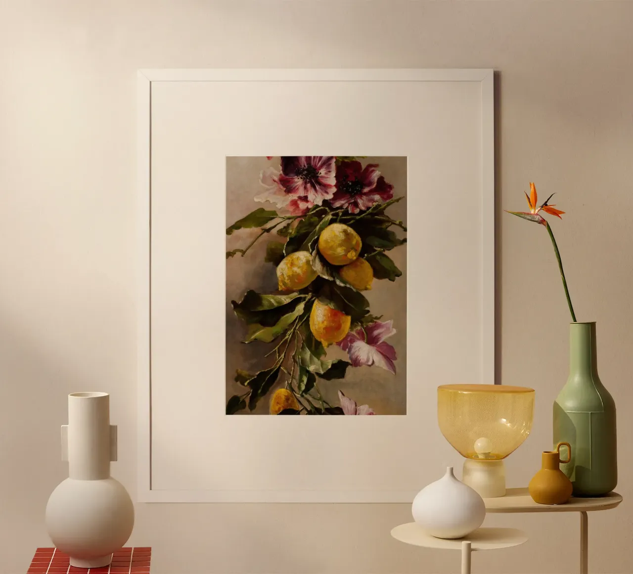 Stampa vintage di natura morta floreale con limone e anemone poster con telaio in plastica da ClubArt