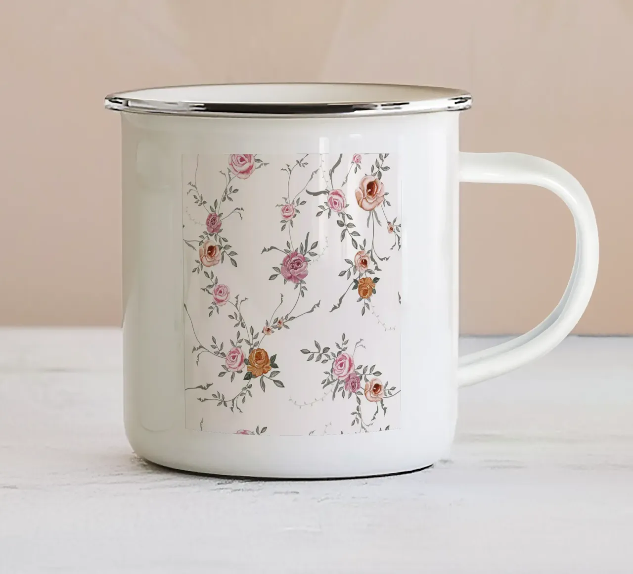 Modello di fiore oleoso tazza in smalto da gulsengunel