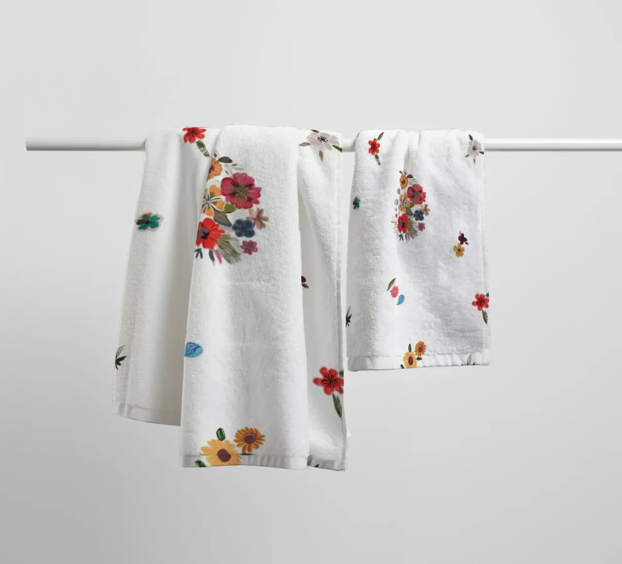 Moody ditsy flowers pattern towel by gulsengunel