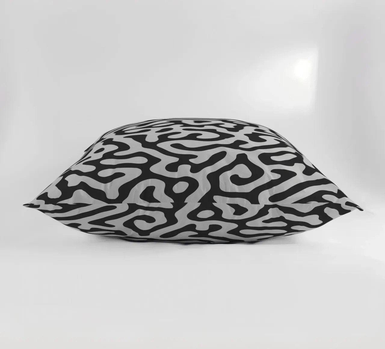 Labirinto di linee cuscino da Artezza