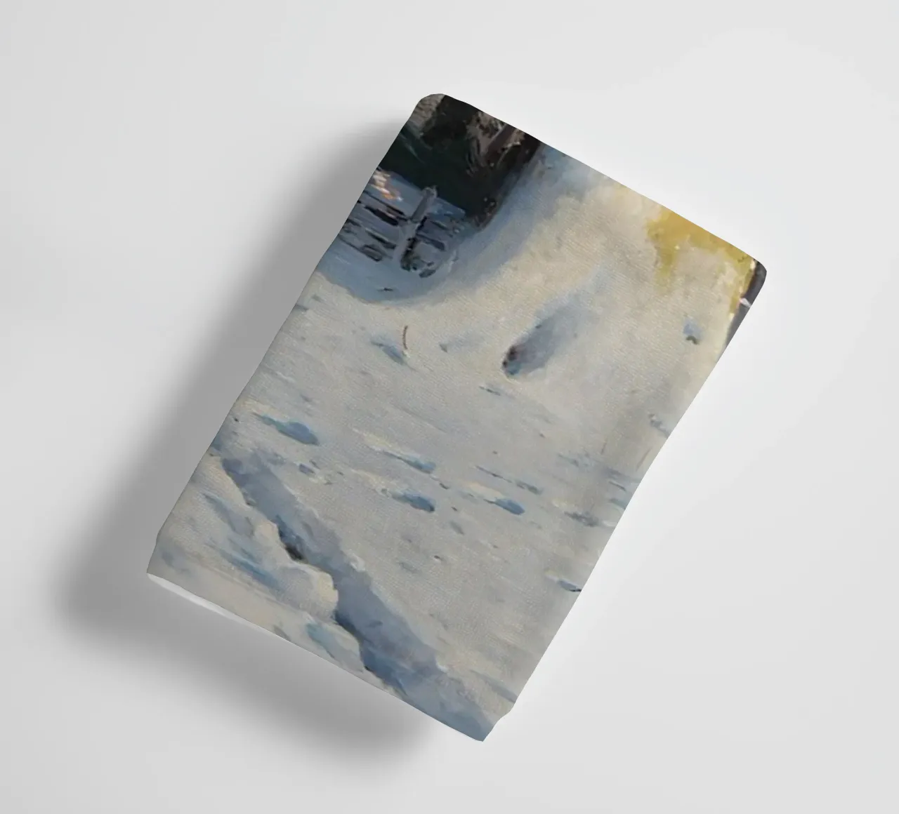 Il cacciatore di foreste invernali di Walter Mora - Arte dei pini innevati asciugamano da bagno da ClubArt