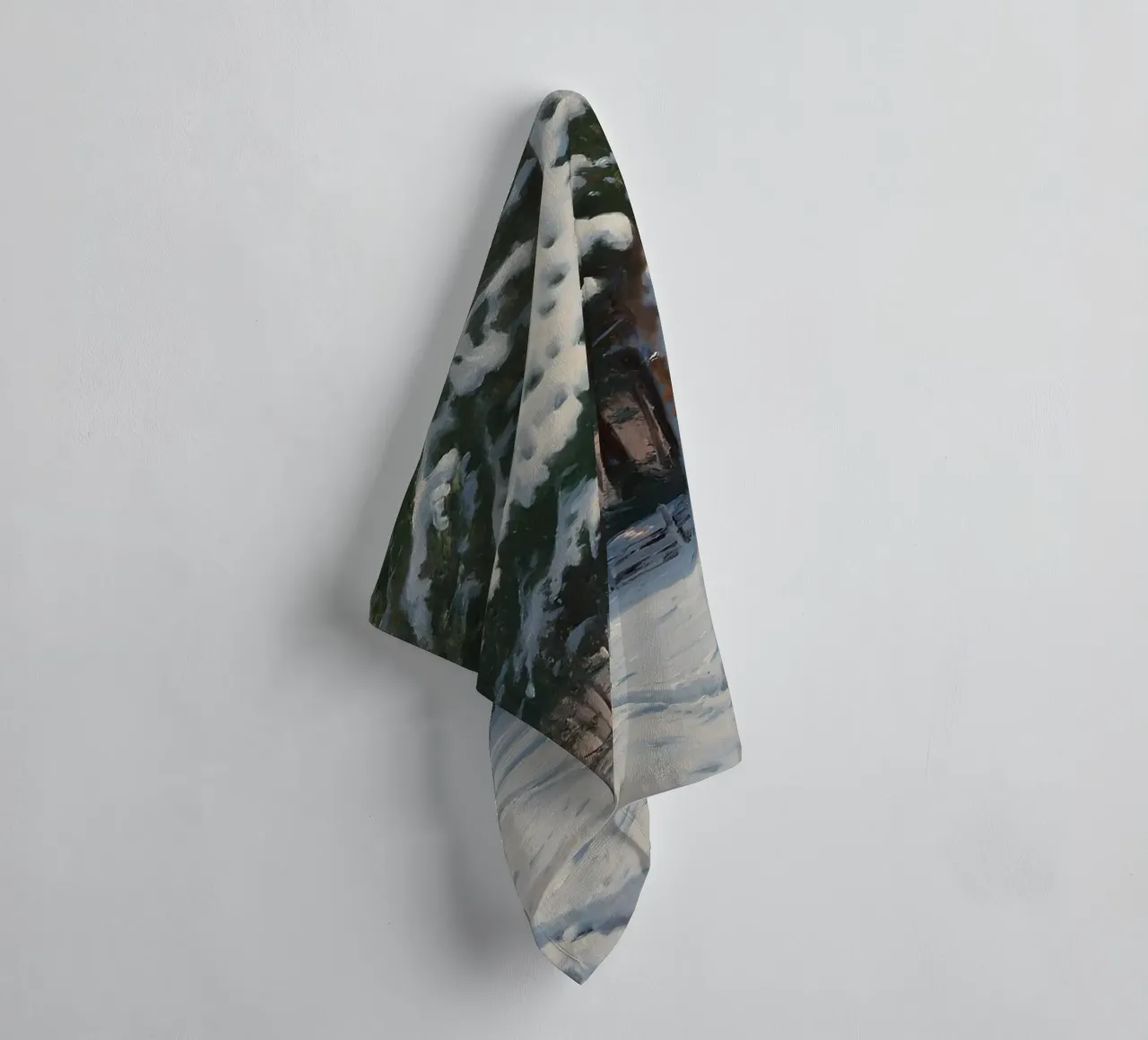 Il cacciatore di foreste invernali di Walter Mora - Arte dei pini innevati asciugamano da bagno da ClubArt
