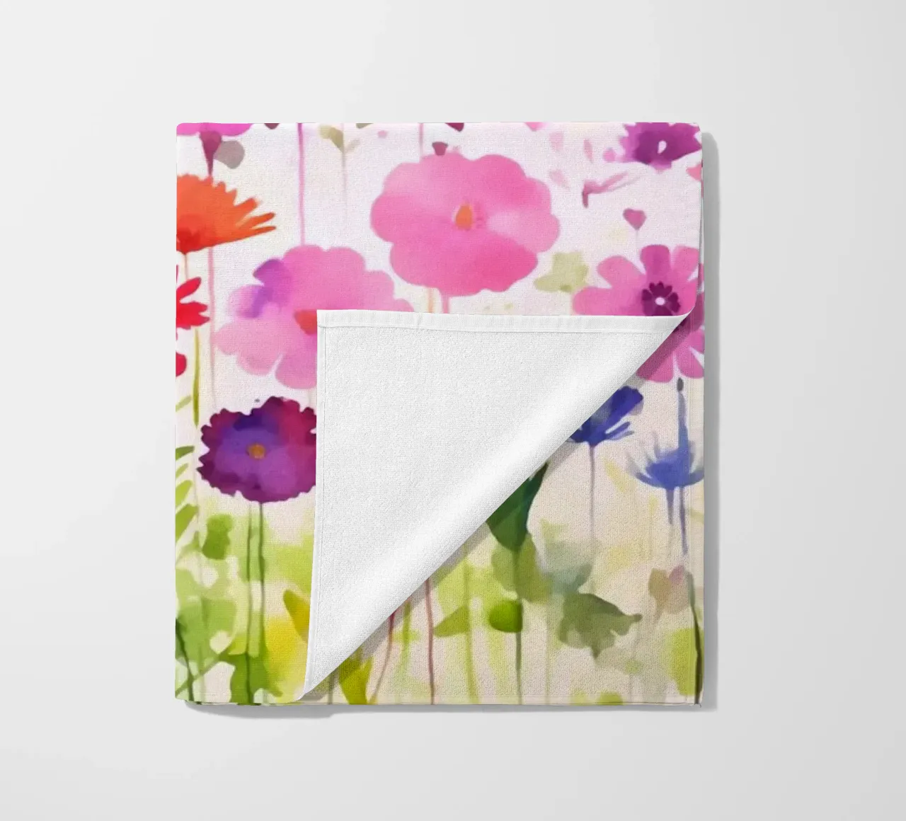 Acquerello sui fiori selvatici del prato di primavera telo mare da Andrea Haase Modern Home