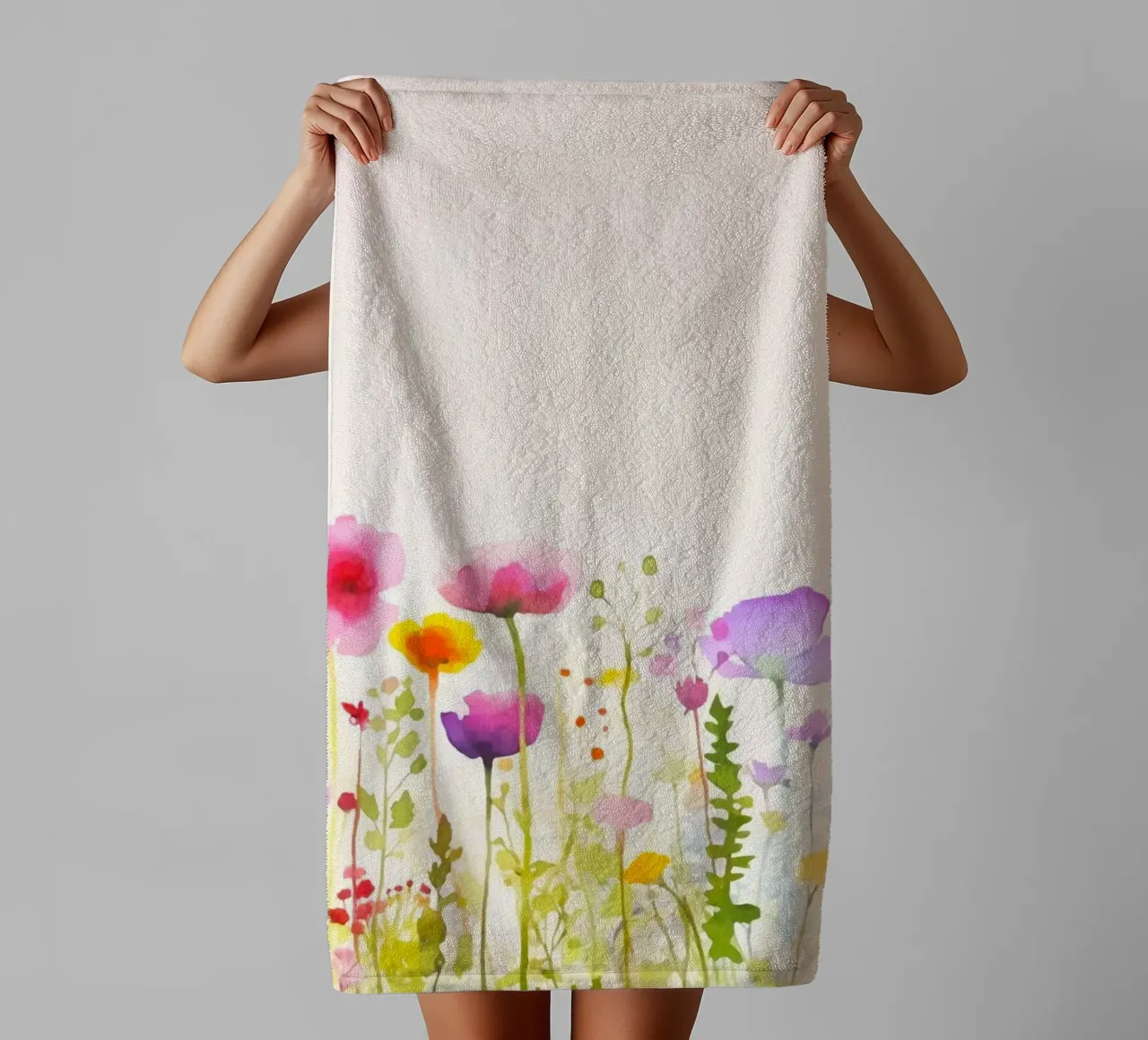 Acquerello sui fiori selvatici del prato estivo asciugamano da bagno da Andrea Haase Modern Home