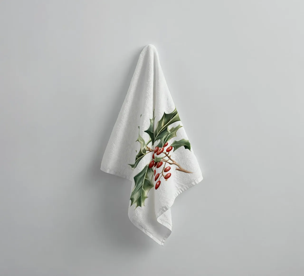 Clásico estampado botánico de acebo - Decoración navideña toalla de baño de ClubArt